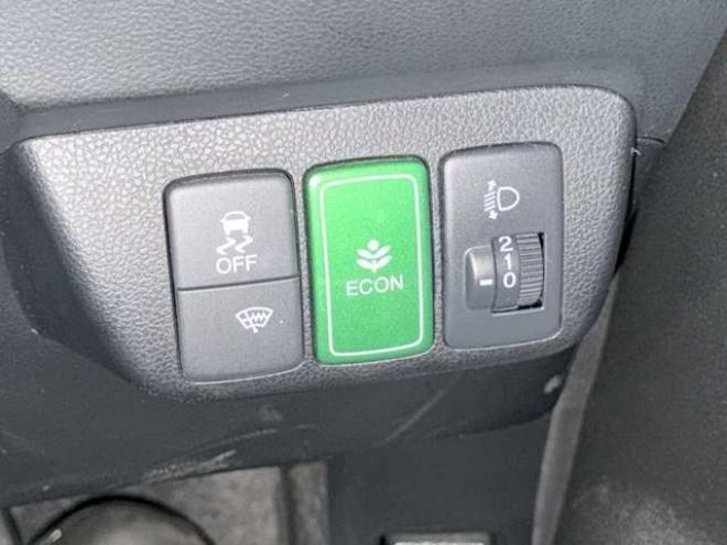 フィットシャトル1.5 15X 4WD　防錆塗装4WDTVナビBカメETC 1500