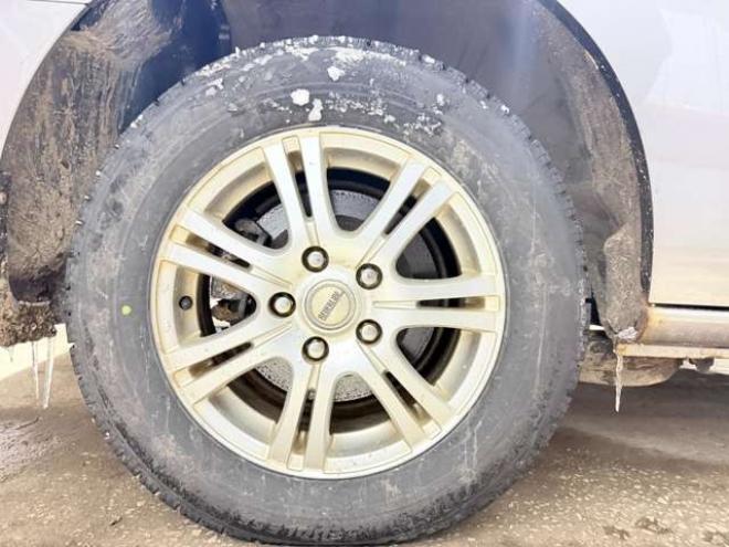 セレナ2.0 20X 4WD　防錆塗装4WDTVナビBカメドラレコ後席モニタ 2000