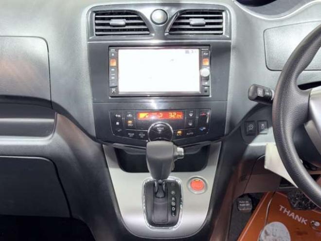 セレナ2.0 20X 4WD　防錆塗装4WDTVナビBカメドラレコ後席モニタ 2000