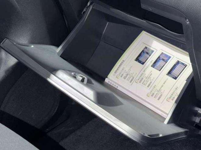 セレナ2.0 20X 4WD　防錆塗装4WDTVナビBカメドラレコ後席モニタ 2000