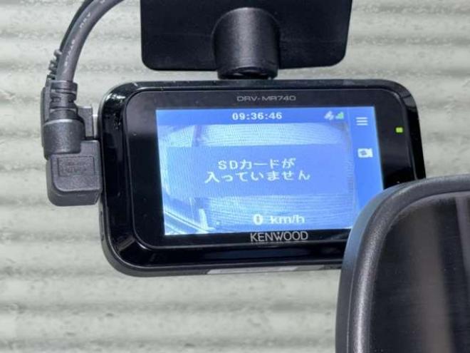 セレナ2.0 20X 4WD　防錆塗装4WDTVナビBカメドラレコ後席モニタ 2000