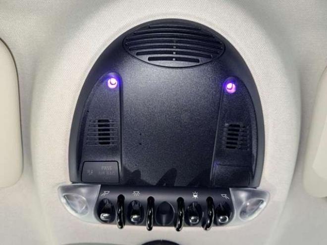 ミニクロスオーバー クーパー D オール4 4WD　防錆塗装4WDアンドロイドナビBカメETC 正規輸入車 2000