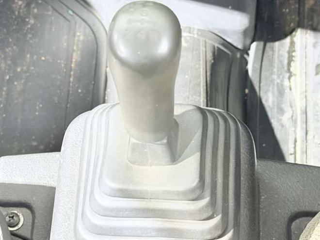 キャリーKU 3方開 4WD　防錆塗装4WD 660