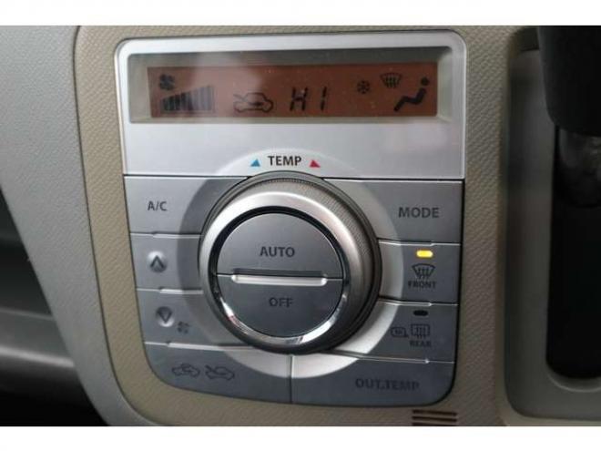 ワゴンRFX リミテッド 4WD　5.8万キロ・ナビ・TV・エンジンスターター・スマートキー 660