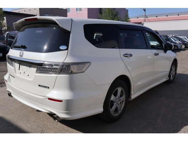 オデッセイ2.4 アブソルート 4WD　ナビTV・バックカメラ・キーレス 2400