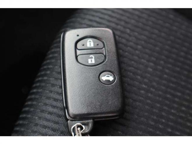 インプレッサスポーツ 2.0 i アイサイト 4WD　ナビ・TV・スマートキー 2000