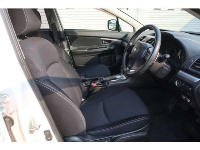 インプレッサスポーツ 2.0 i アイサイト 4WD　ナビ・TV・Bカメラ・スマートキー 2000