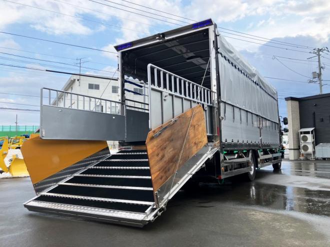 レンジャープロ未使用　ワイド 増t 家畜運搬車　大型トラック　nlt