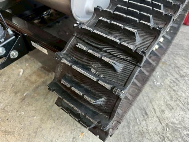 除雪機ホンダ　HSS1170i！ハイブリッド！