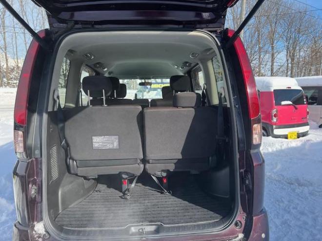 セレナハイウェイスター 4WD 2000 5Dr