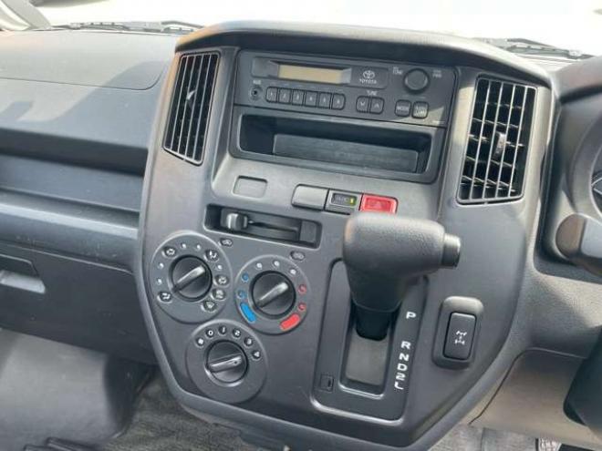 タウンエーストラック1.5 DX 三方開 4WD　 1500