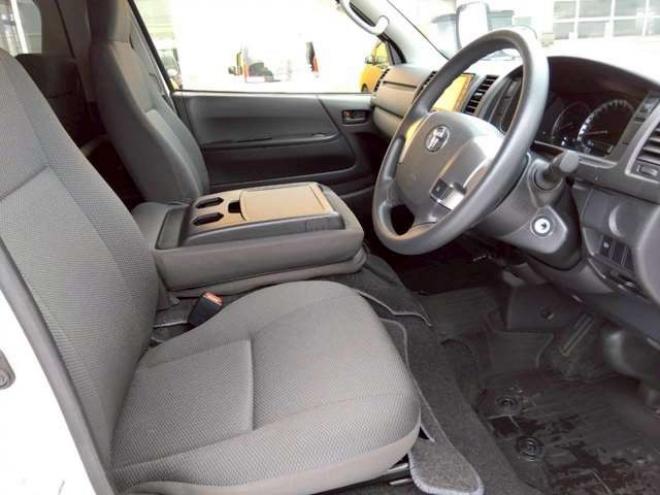 ハイエースバン2.8 ウェルキャブ ASタイプ ロング ディーゼルターボ 4WD　 福祉車両 2800