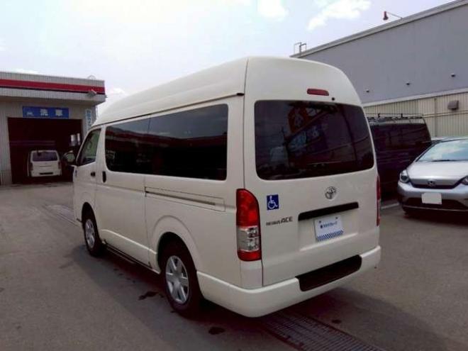 ハイエースバン3.0 ウェルキャブ Cタイプ ロング ディーゼルターボ 4WD　(レジアスエース) 福祉車両 3000