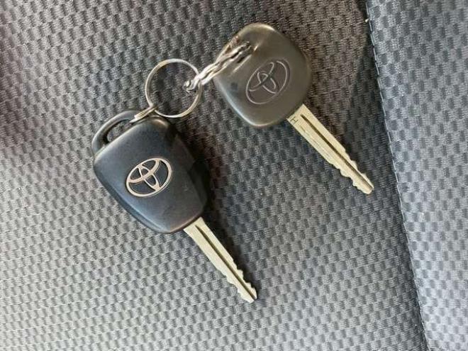 ハイエースバン3.0 中温冷凍バン ロング ディーゼルターボ 4WD　 3000