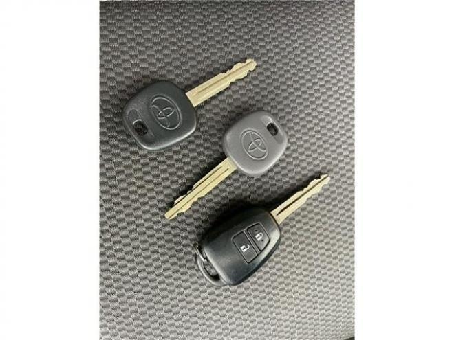 ハイエースバン3.0 中温冷凍バン ロング ディーゼルターボ 4WD　 3000