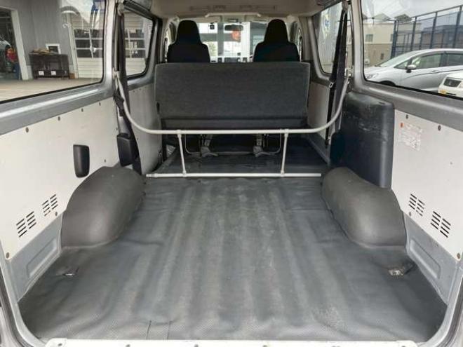 ハイエースバン3.0 DX ロング GLパッケージ ディーゼルターボ 4WD　(レジアスエース) 3000