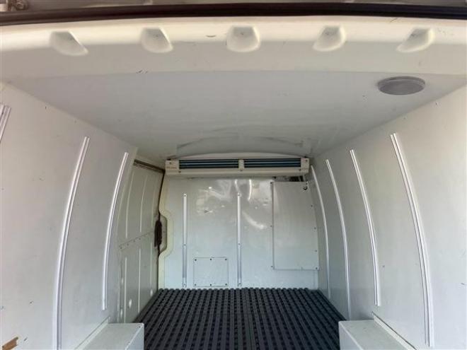 ハイエースバン3.0 低温冷凍バン ロング ディーゼルターボ 4WD　 3000