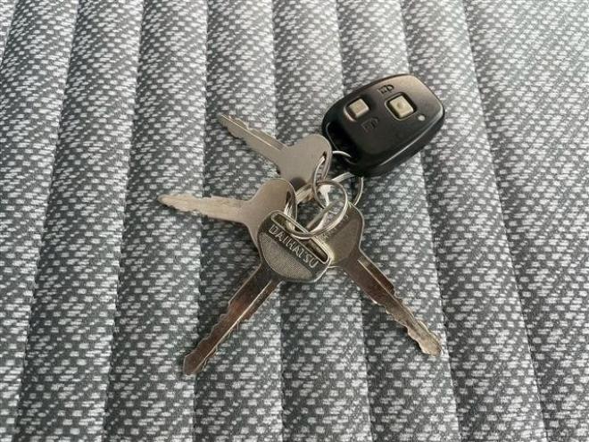 ハイゼットトラック エアコン・パワステスペシャル 3方開 4WD　 660