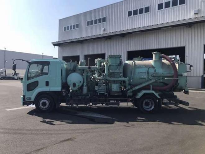 フォワード強力吸引車　2RG-FTR90U2 兼松　 2WD 5190