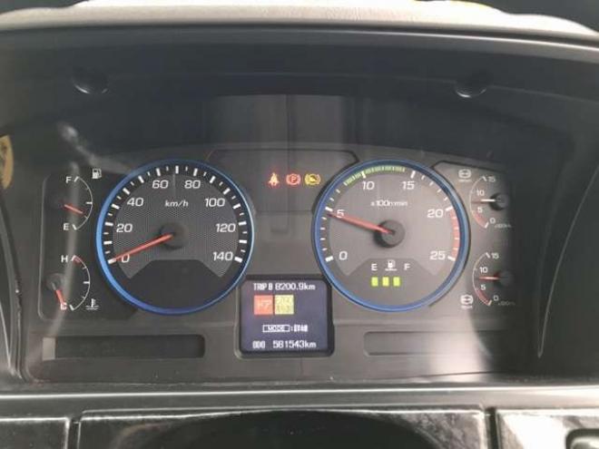 スーパーグレート平ボディ　原木運搬車　QPG-FV60VZ　 2WD 12800