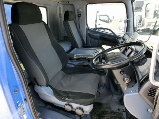 レンジャー塵芥車　ADG-FX7JDWA　富士重工　 4WD 6400