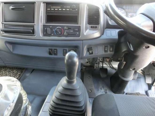 レンジャー塵芥車　ADG-FX7JDWA　富士重工　 4WD 6400