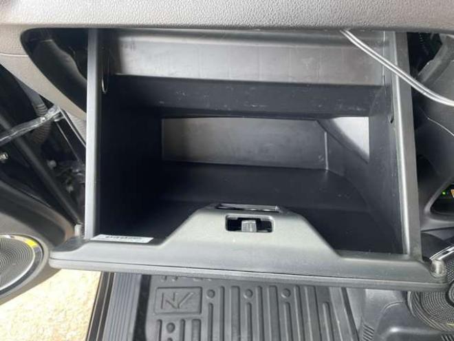 N-BOXスラッシュ X ターボパッケージ 4WD　1年走行距離無制限保証付/Bluetooth/純正8インチナビ・フルセグTV/バックカメラ/ETC/冬タイヤ装着/純正アルミホイール夏タイヤ付き/LEDフォグ/HIDヘッドライト/ステアリングヒーター/シートヒータ/法定整備/修復歴無 660