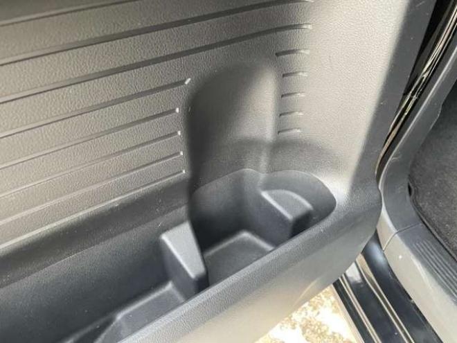 N-BOXスラッシュ X ターボパッケージ 4WD　1年走行距離無制限保証付/Bluetooth/純正8インチナビ・フルセグTV/バックカメラ/ETC/冬タイヤ装着/純正アルミホイール夏タイヤ付き/LEDフォグ/HIDヘッドライト/ステアリングヒーター/シートヒータ/法定整備/修復歴無 660