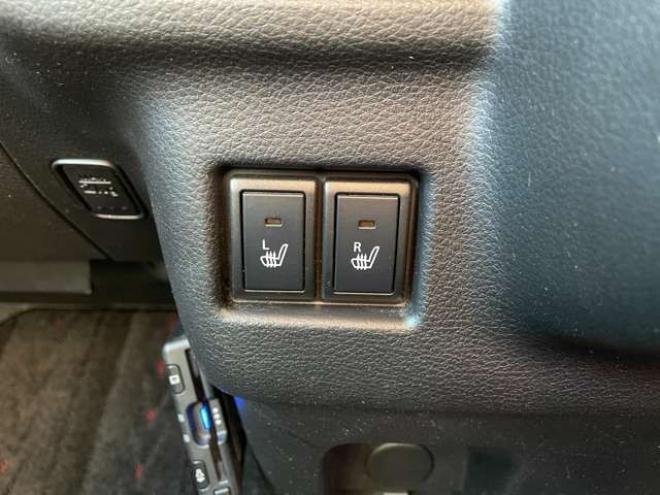 スペーシアカスタム ハイブリッド XSターボ 4WD　1年走行距離無制限保証/Bluetooth/ナビ・フルセグTV/全方位カメラ/両側パワースライドドア/エンジンスターター/ETC/コーナーセンサー/シートヒーター/ミラーヒーター/夏冬タイヤ付き/ワンオーナー/修復歴無し 660