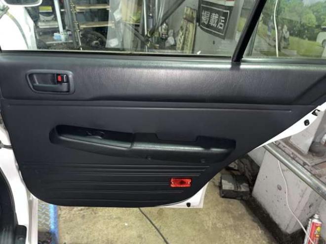 コンフォート元教習車ガソリンデラックス　5MT!検新規(2年付)市内コ・ミ・コ・ミ 2WD 2000