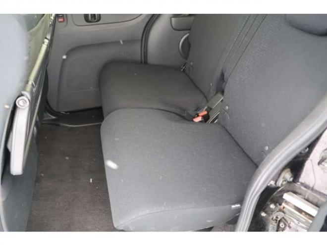 N-BOXカスタムG SSパッケージ 4WD　後期　検二年　バックカメラ　パワースライドドア　自社　ローンカノウ 660