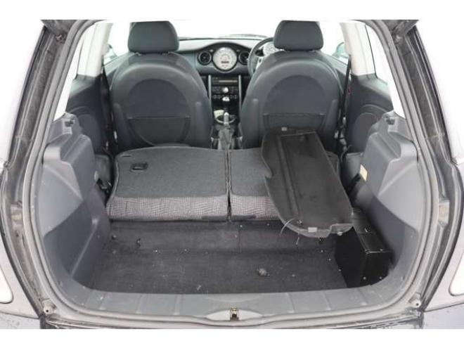 ミニクーパー　検2年　MT5速　社外マフラー　スタッドレスタイヤ　自社　ローンカノウ 正規輸入車 2WD 1600