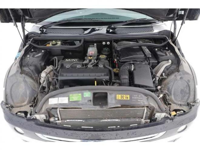 ミニクーパー　検2年　MT5速　社外マフラー　スタッドレスタイヤ　自社　ローンカノウ 正規輸入車 2WD 1600