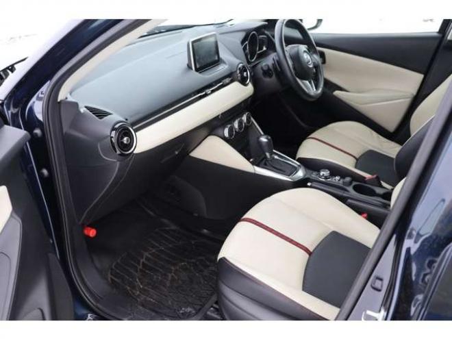 デミオ1.5 XD ツーリング Lパッケージ ディーゼルターボ　検2年　ターボ　革シート　TV　自社　ローンカノウ 4WD 1500