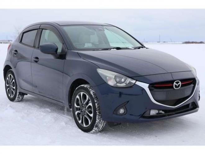 デミオ1.5 XD ツーリング Lパッケージ ディーゼルターボ　検2年　ターボ　革シート　TV　自社　ローンカノウ 4WD 1500