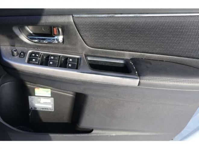 レヴォーグ1.6 GT 4WD　検R8/4　社外マフラー　社外ナビ　フルセグ　バックカメラ 1600