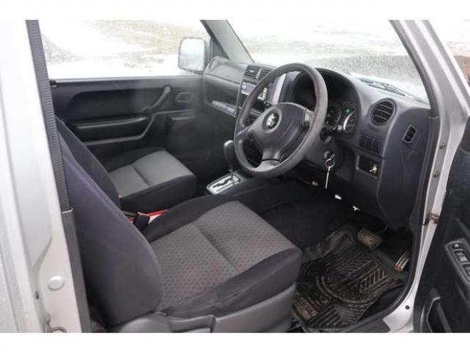 ジムニーXG 4WD　検二年　自社　ローンカノウ 660