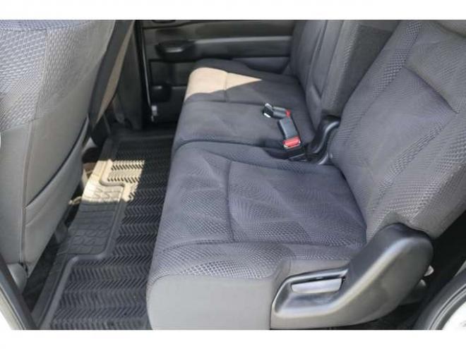 ステップワゴン2.0 スパーダ Z　検2年　自社　ローンカノウ　パドルシフト 2WD 2000