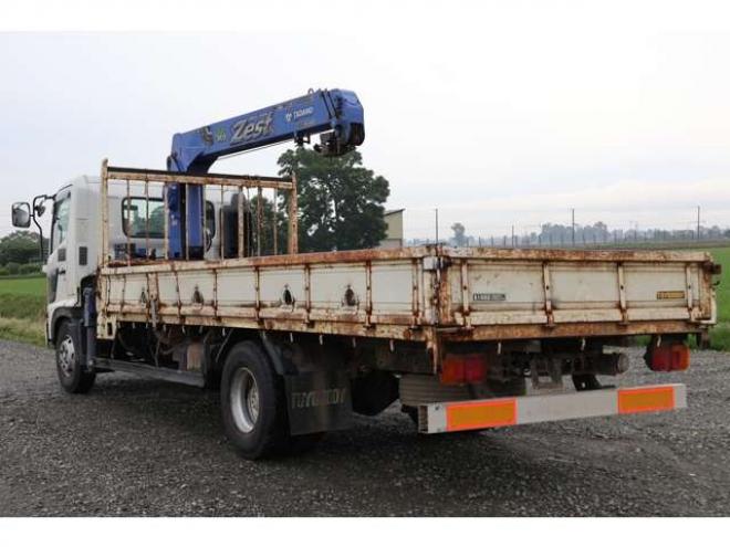 レンジャークレーン車　検1年　三段　フックイン 2WD 4700