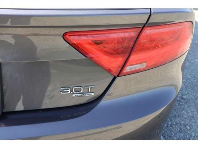 アウディA7スポーツバック 3.0 TFSI クワトロ 4WD　検2年　クルコン　シートヒーター 正規輸入車 3000