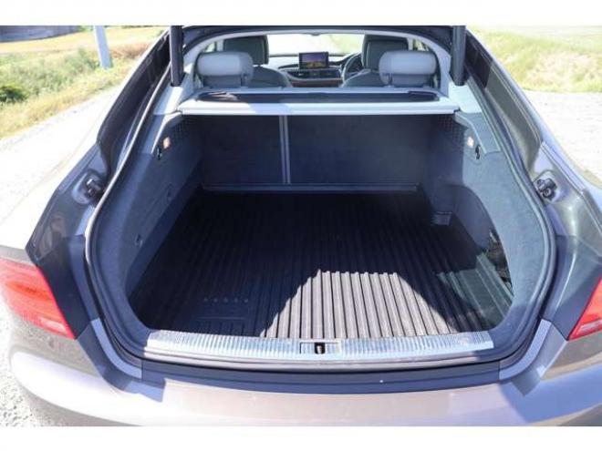 アウディA7スポーツバック 3.0 TFSI クワトロ 4WD　検2年　クルコン　シートヒーター 正規輸入車 3000