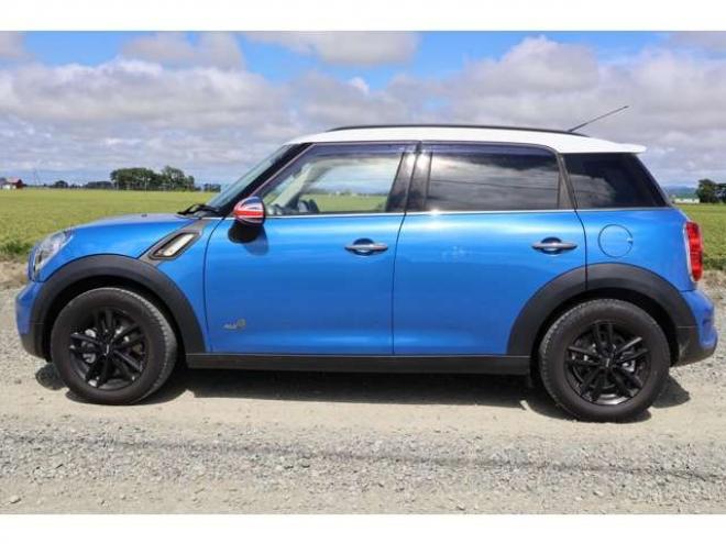 ミニクロスオーバー クーパーS オール4　検2年　自社　ローンカノウ　社外ナビ 正規輸入車 4WD 1600