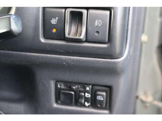 ジムニーランドベンチャー 4WD　リビルトタービン　シートヒーター　ハーフレザー 660