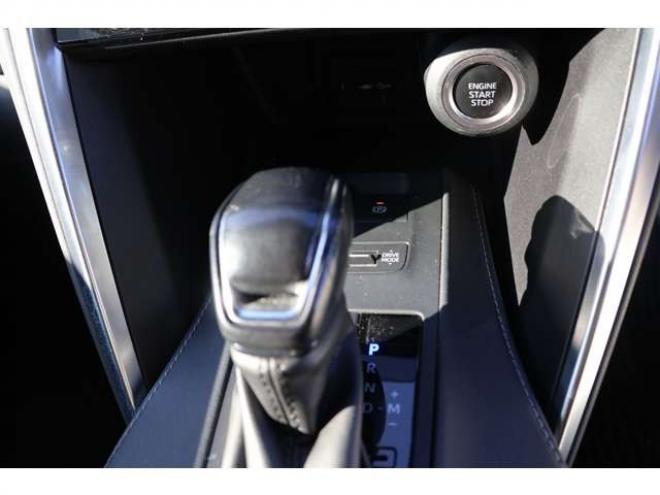 ハリアー2.0 S 4WD　検R9/7　本州仕入　バックカメラ　トヨタセーフティセンス 2000