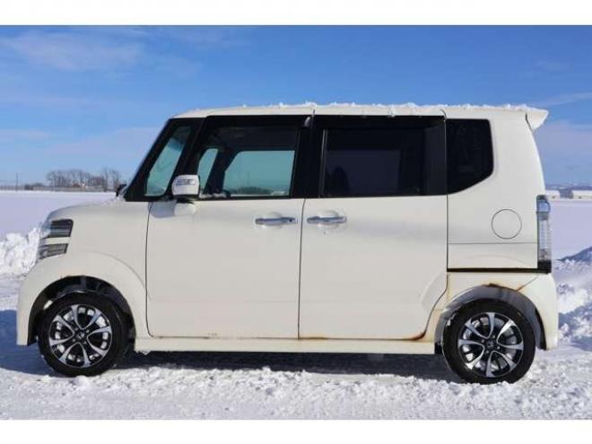N-BOXカスタムG Lパッケージ 4WD　検R9/5　両側電動スライドドア　　自社　ローンカノウ 660
