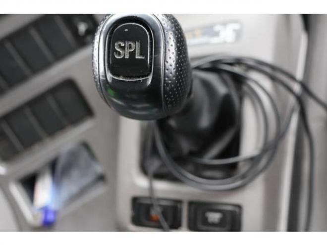 クオントラクタヘッド　検R8/2　本州仕入 2WD 11000