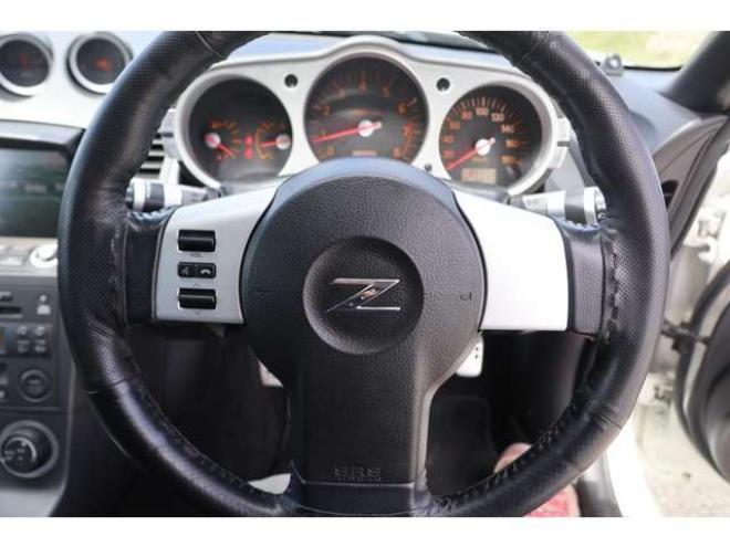 フェアレディZ3.5 バージョン T　検R8/11　自社　ローンカノウ　黒革シート 2WD 3500