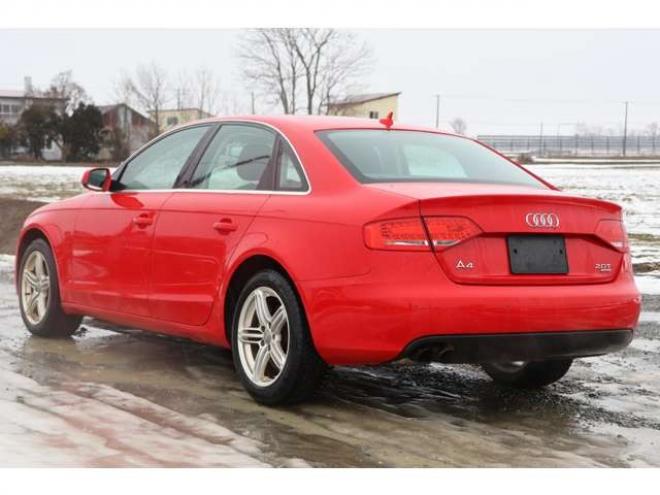 アウディA4 2.0 TFSI クワトロ 4WD　検二年　自社　ローンカノウ 正規輸入車 2000