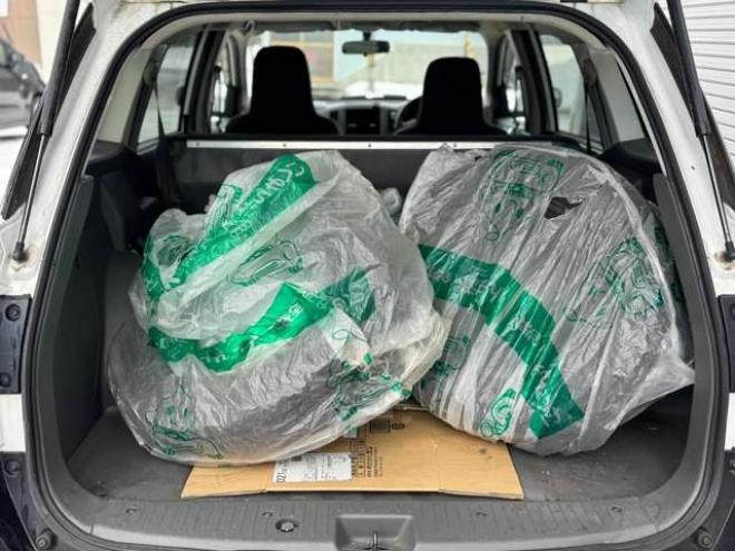 AD1.6 VE 4WD　夏冬タイヤ 1600