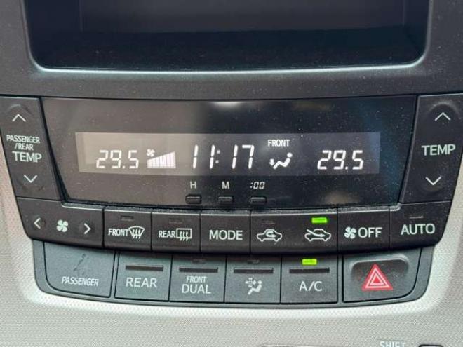 ヴェルファイア2.4 X 4WD　夏冬タイヤ　ナビ　TV　Bカメラ　Bluetooth　Pスライド　Egスターター 2400